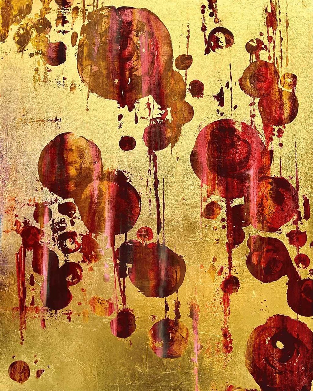 Gold panel with red circles